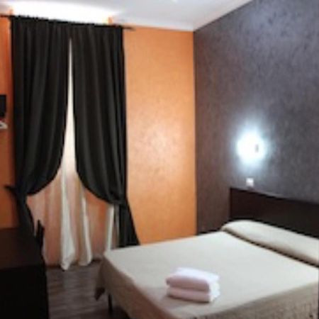 Hotel Caput Mundi Rzym Zewnętrze zdjęcie