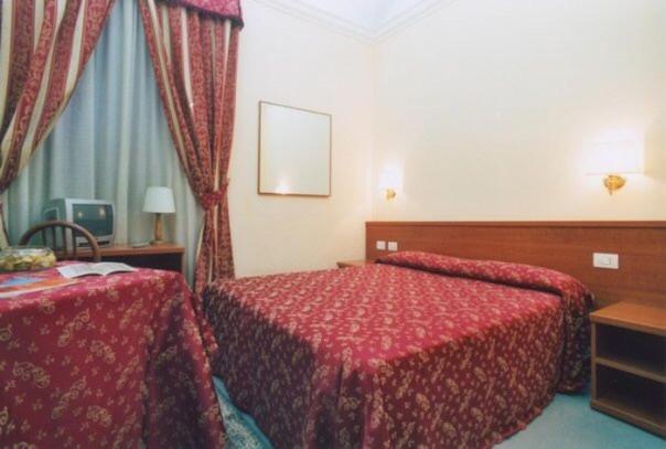 Hotel Caput Mundi Rzym Zewnętrze zdjęcie